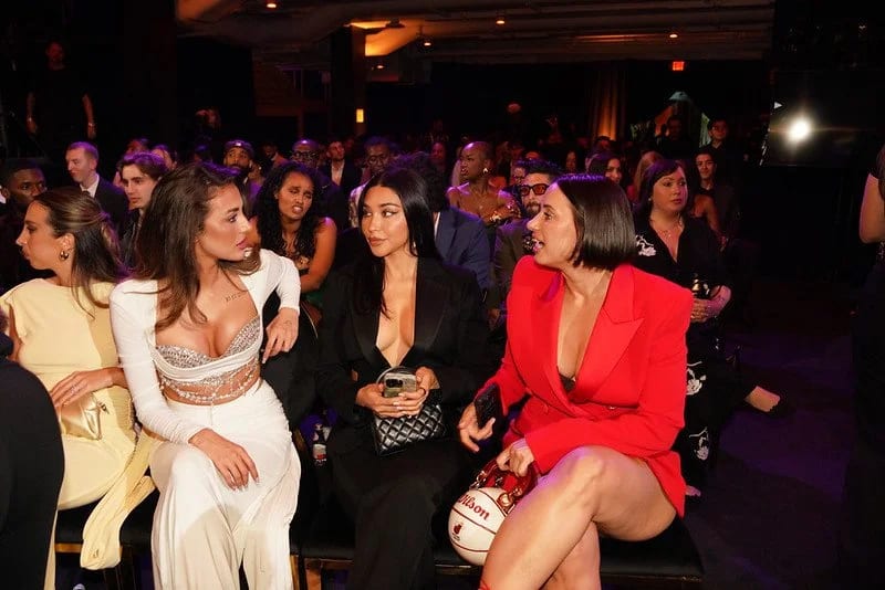 Guests talking between awards in the front row at the SNAPPYS, Snapchat HQ